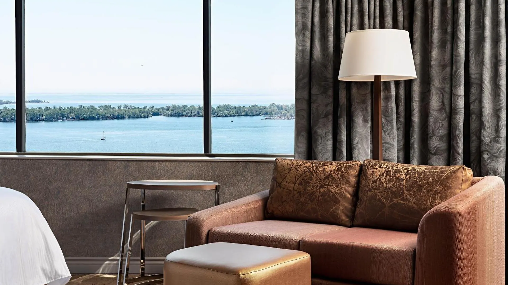 The Westin Harbour Castle, Toronto Hotel