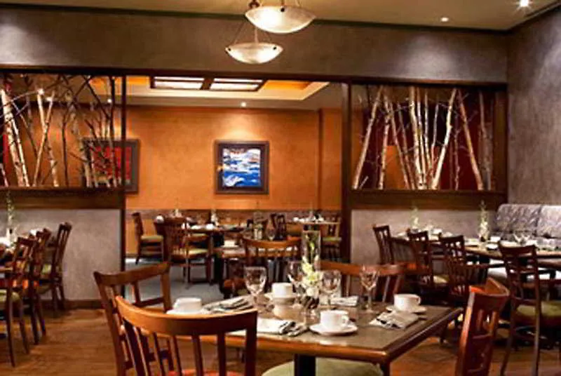 The Westin Harbour Castle, Toronto Hotel 4*,