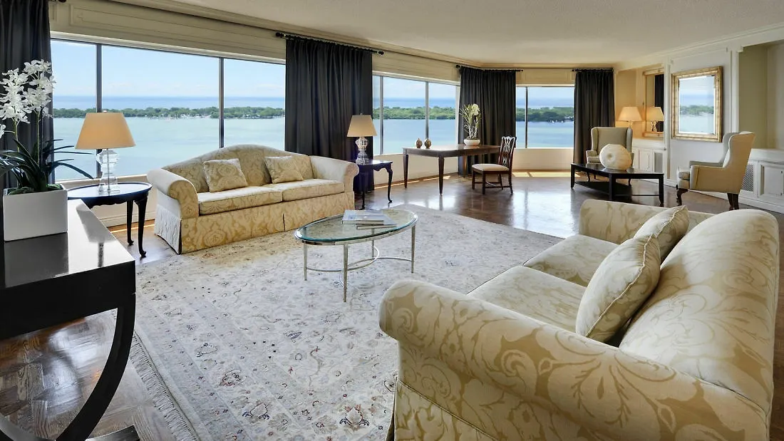 The Westin Harbour Castle, Toronto Hotel 4*,