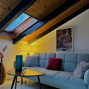 Hosting Dreams Attics - Duomo Apartamento Milán