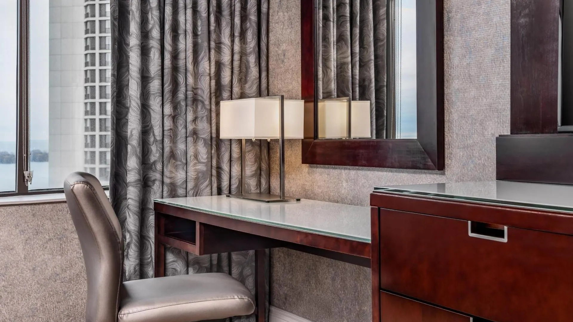 Hotel The Westin Harbour Castle, Toronto