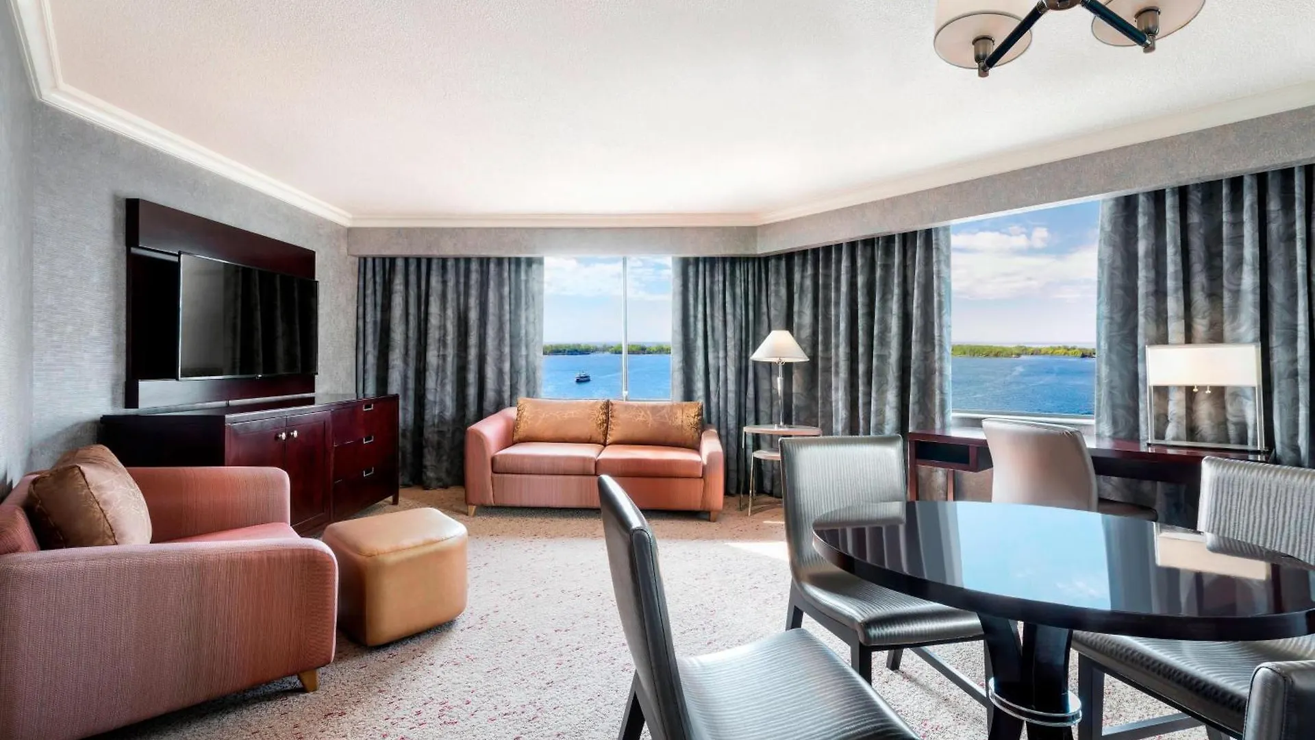 ****  Hotel The Westin Harbour Castle, Toronto Kanada