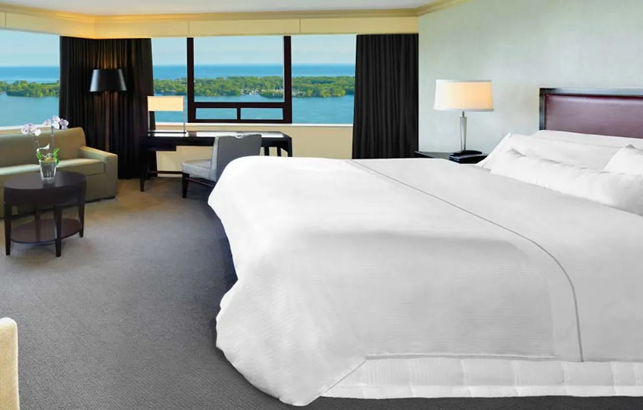 Hotel The Westin Harbour Castle, Toronto 4*,